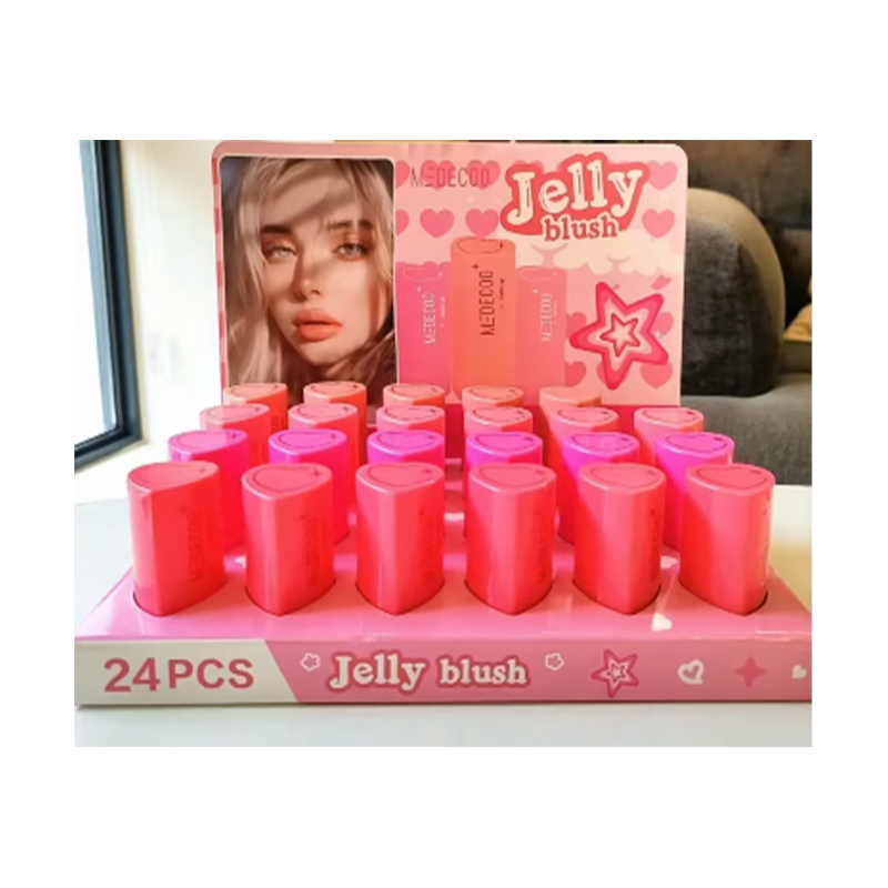 ترطيب بلسم الشفاه مع طاقة تفتيح البشرة